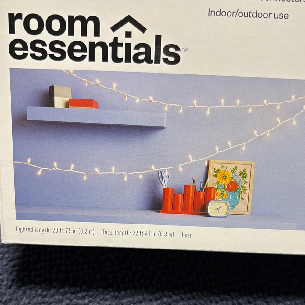 Room Essentials White String Lights - Picture 3 of 4
